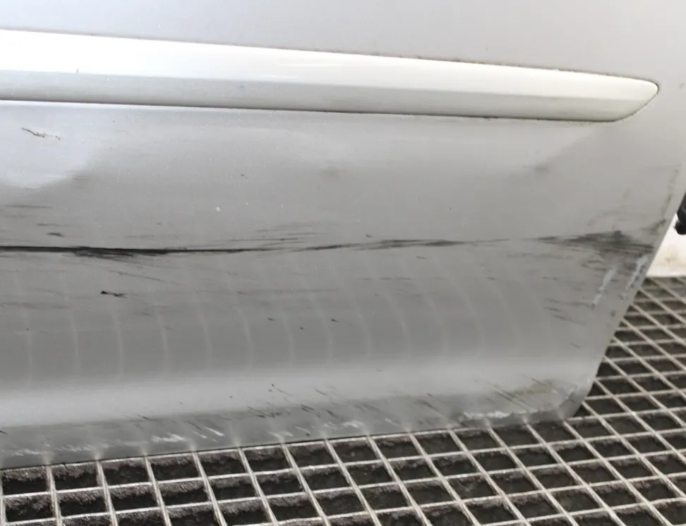 LEXUS RX 2 generation (2003-2009) Front Right Door COLORCODE:1C0 33577867