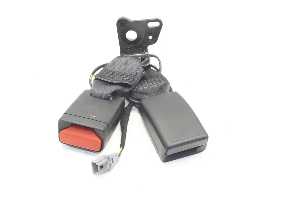 RENAULT Zoe 1 generation (2012-2023) Aizmugurējā kreisā sēdekļa sprādze 878175126R 33615079