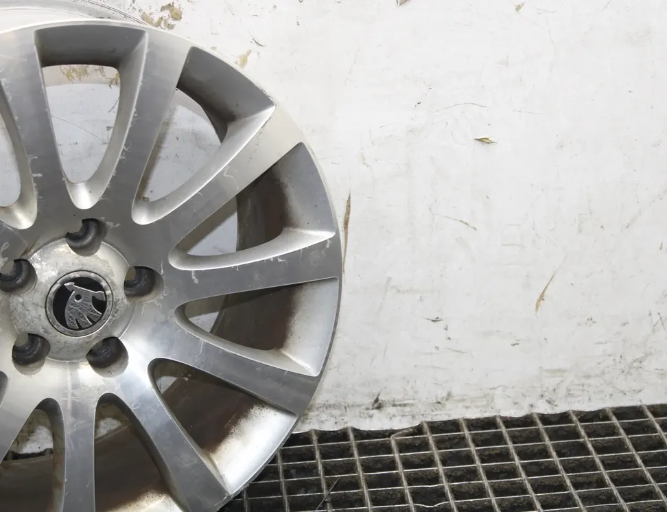 SKODA Yeti 1 generation (2009-2018) Wheel 5L0601025,5L0601025D,5L0601025N 34203680