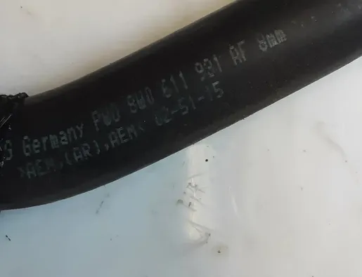 AUDI Q7 4M (2015-2024) Degvielas šļūtene 8W0611931AF 25750432