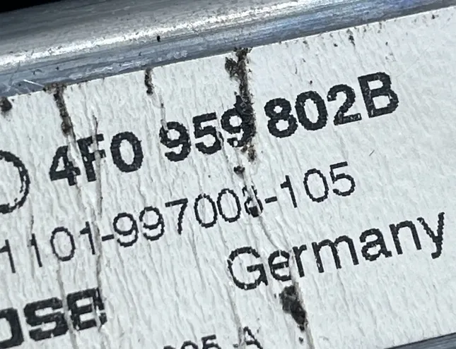AUDI A6 C6/4F (2004-2011) Priekšējo labo durvju logu pacelšanas motorīts 4F0959802B 26585247