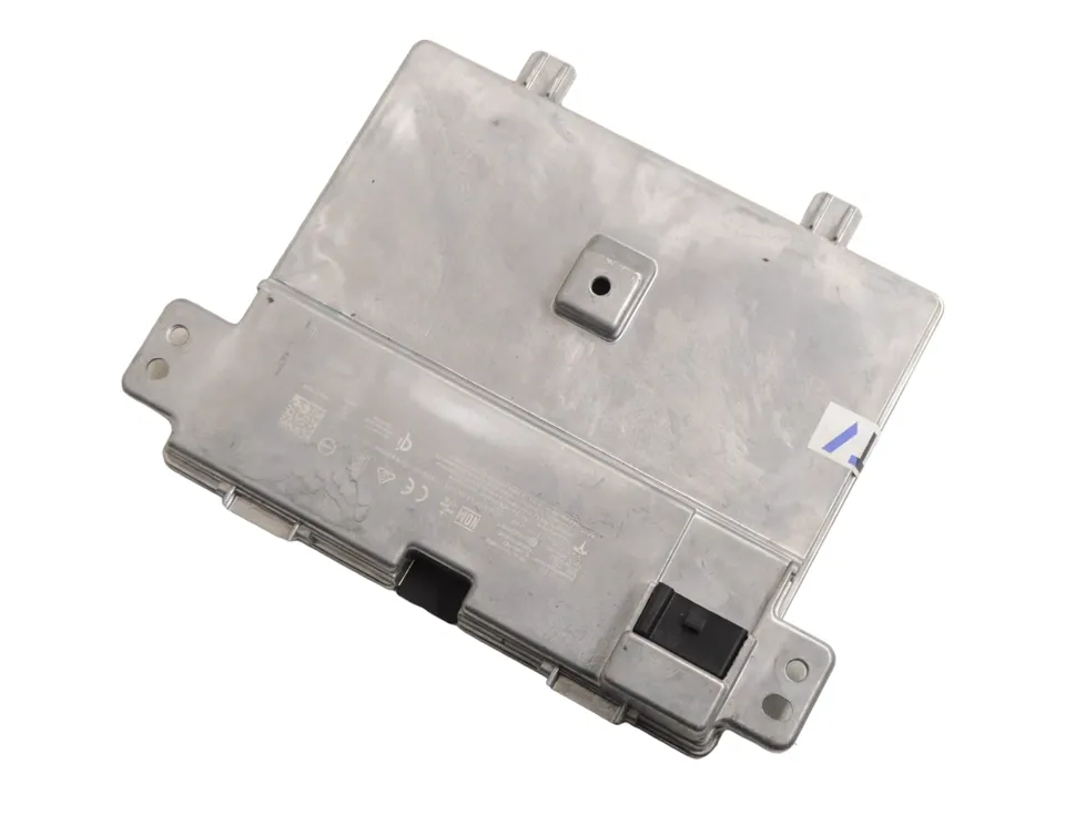 TESLA Model Y 1 generation (2020-2024) Wireless charging station 1755100-00-D 22609476