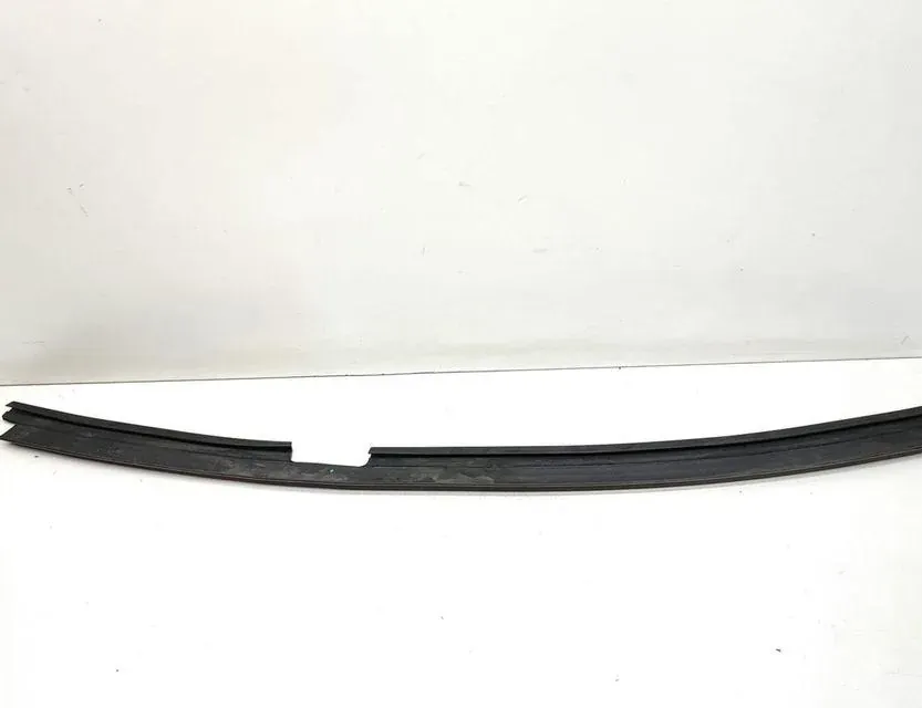 BMW X3 F25 (2010-2017) Резина моторного отсека 7240737 33636638