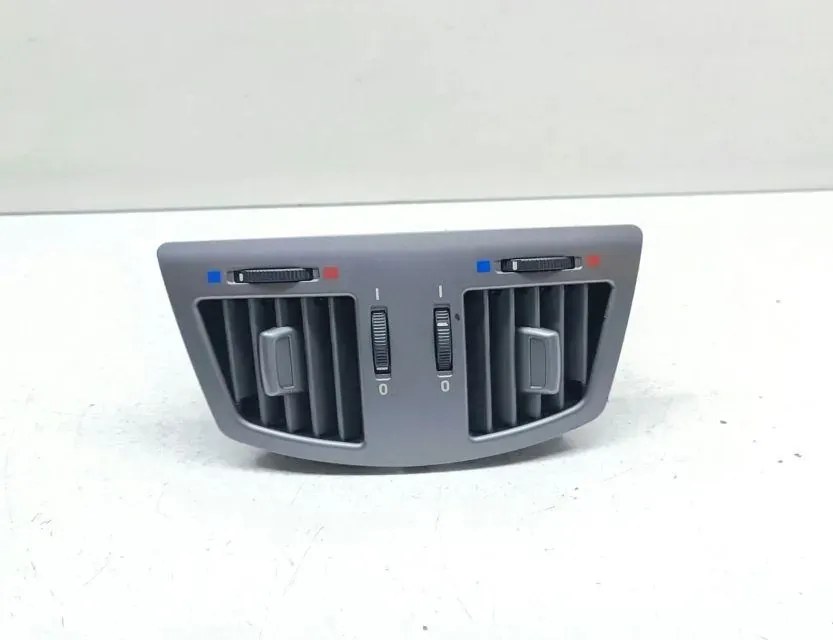 BMW 7 Series E65/E66 (2001-2008) Gaisa restes aizmugurē 7002395 33650098