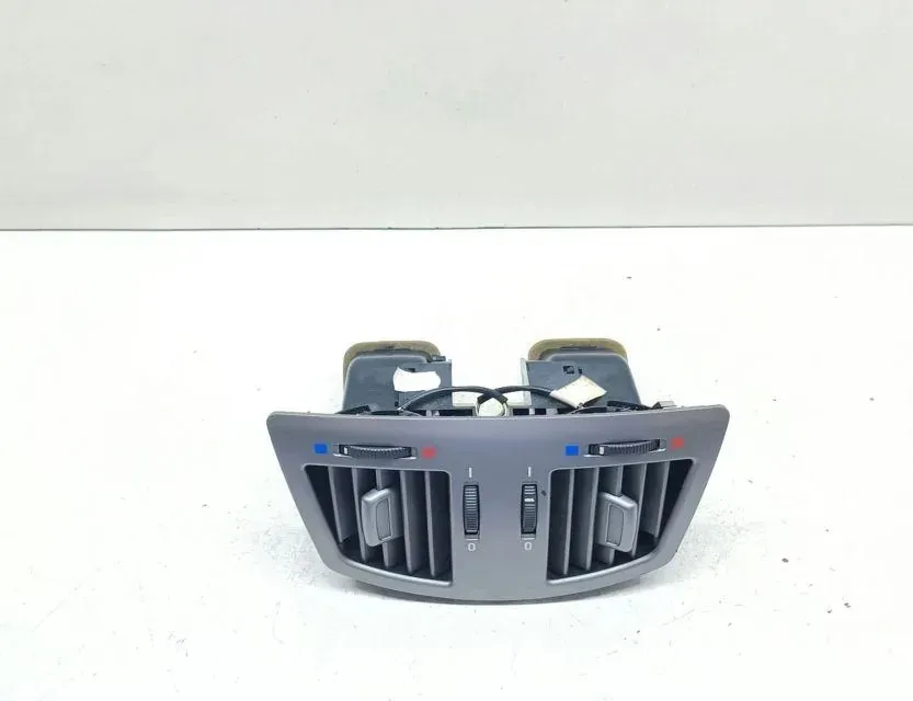 BMW 7 Series E65/E66 (2001-2008) Gaisa restes aizmugurē 7002395 33650098