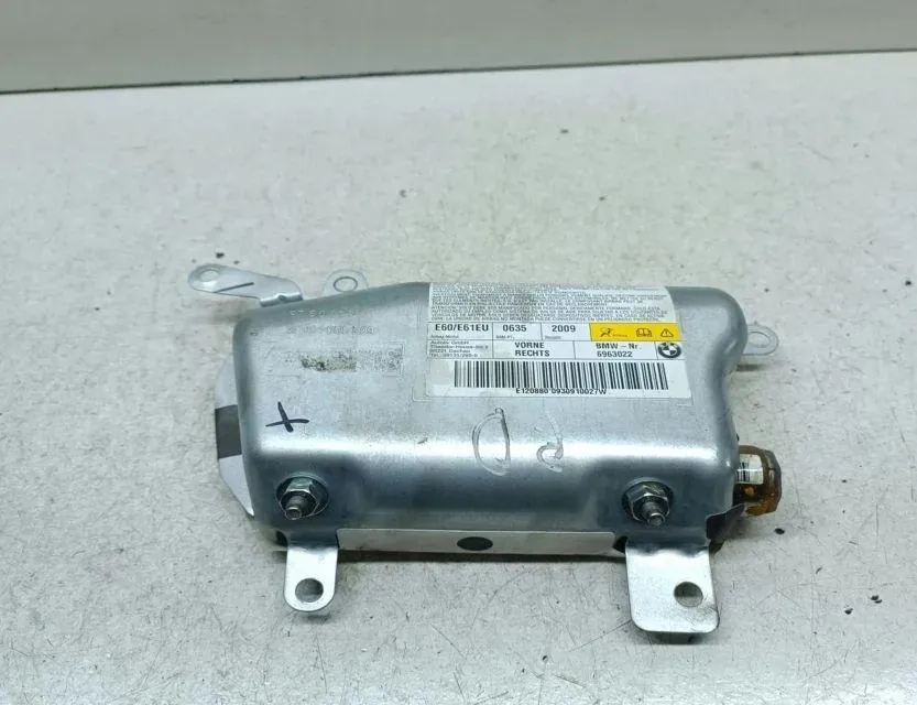 BMW 5 Series E60/E61 (2003-2010) SRS передней правой двери 6963022 33657146
