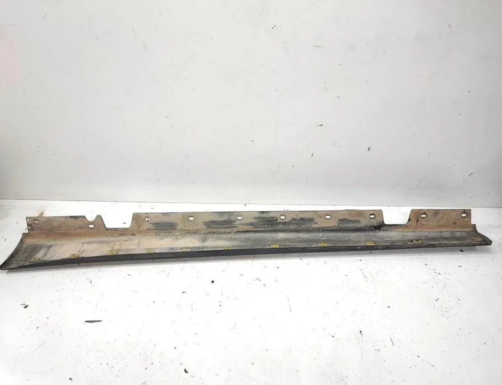 BMW 3 Series E90/E91/E92/E93 (2004-2013) Right Side Plastic Sideskirt Cover 7062298 33659069