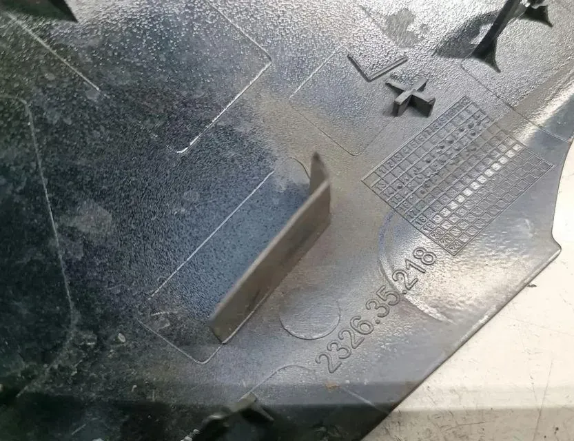 BMW 2 Series Grand Tourer F46 (2018-2023) Priekšējo labo durvju spoguļa rāmis 232635218 33659603