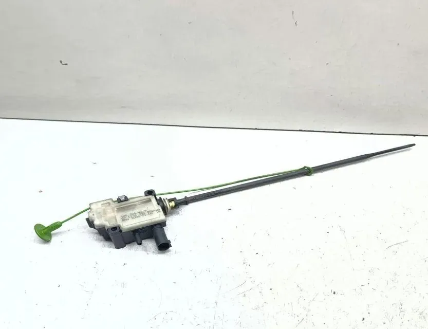 BMW X5 E70 (2006-2013) Degvielas tvertnes vāciņa bloķēšana 6985882 33659965