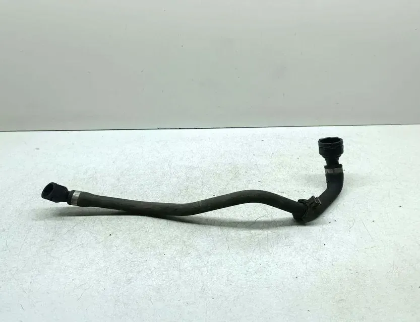 BMW 3 Series F30/F31 (2011-2020) Шланги охлаждающей жидкости 8377671 33662143