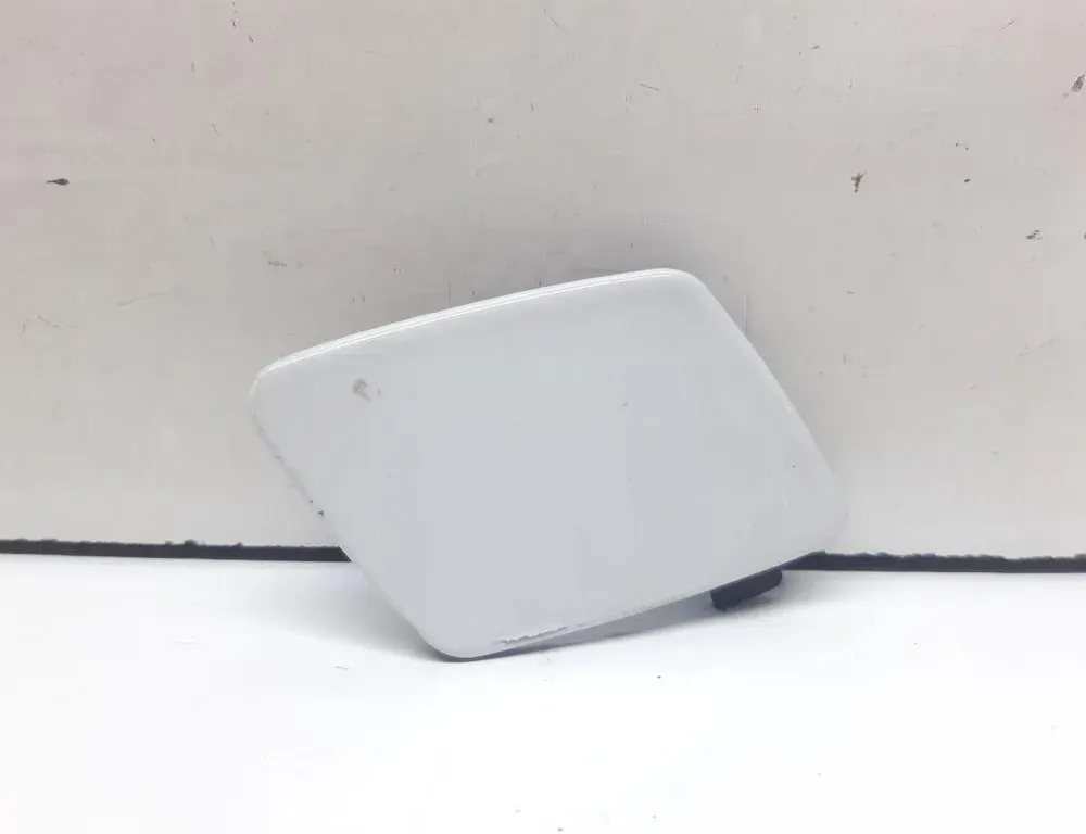 BMW 3 Series E90/E91/E92/E93 (2004-2013) Right Side Headlight Washer Cover Cap 33670611