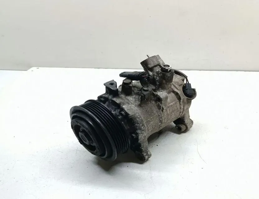 BMW X3 F25 (2010-2017) Air Condition Pump 9223695 33671445