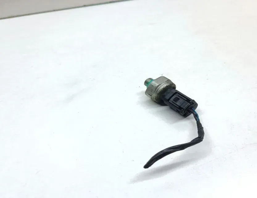 BMW X3 F25 (2010-2017) Датчик давления кондиционера 9181464 33676788