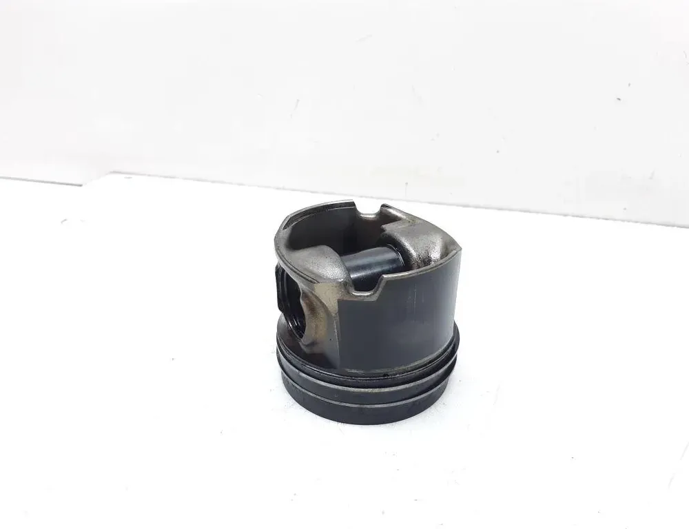 BMW X5 E70 (2006-2013) Piston 84L110 33680418