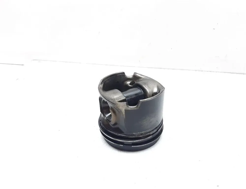 BMW X5 E70 (2006-2013) Piston 84L110 33680418