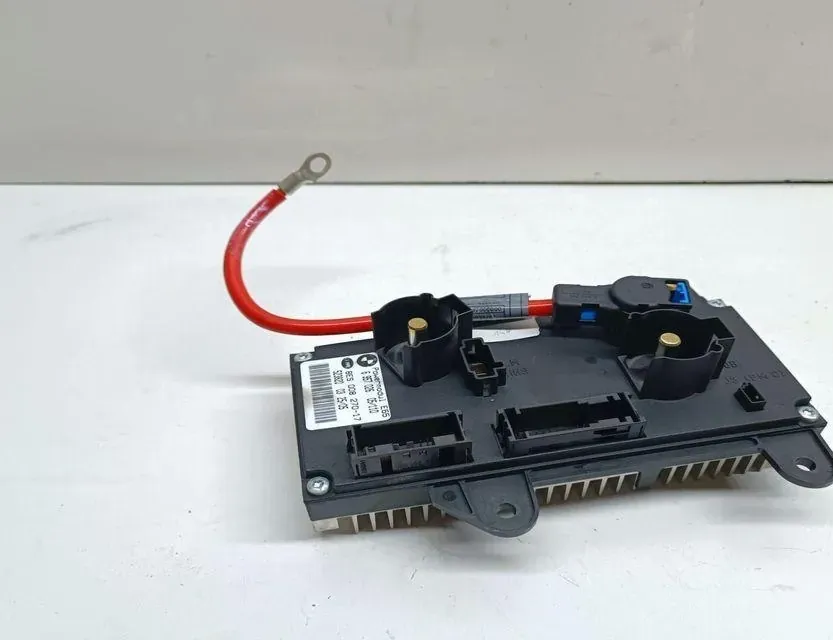 BMW 7 Series E65/E66 (2001-2008) Jaudas sadales kaste 6957026 33681861