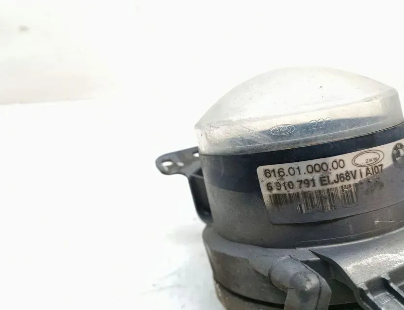 BMW 6 Series E63/E64 (2003-2010) Priekšējais kreisais miglas lukturis 6910791 33683771