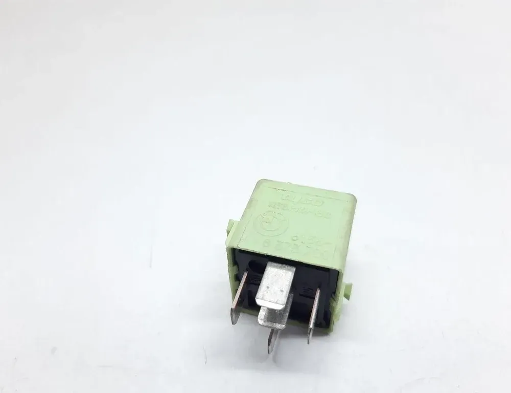 BMW X3 E83 (2003-2010) Relejs 8373700 33688681