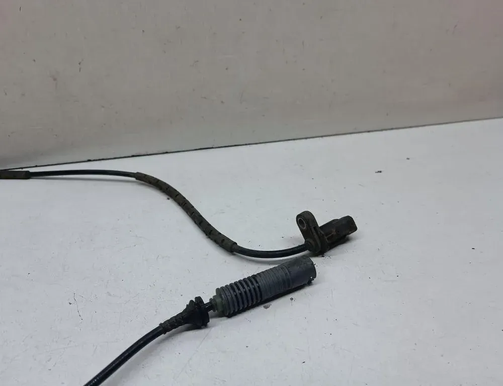 BMW 3 Series E90/E91/E92/E93 (2004-2013) Задний лев.ый датчик АБС 6762466 33689984