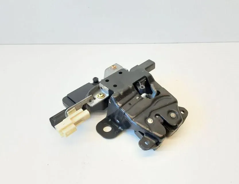 MAZDA RX-8 1 generation (2003-2011) Замок крышки багажника 33697004