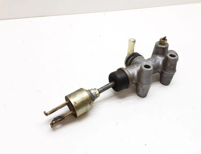 TOYOTA Previa 2 generation (2000-2006) Цилиндр сцепления 33698332