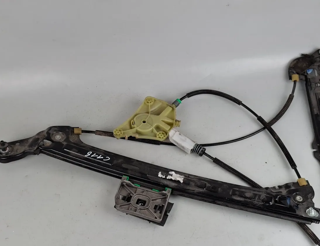 AUDI A5 Sportback F5 (2016-2024) Aizmugurējo labo durvju logu pacēlājs 989583 33366542