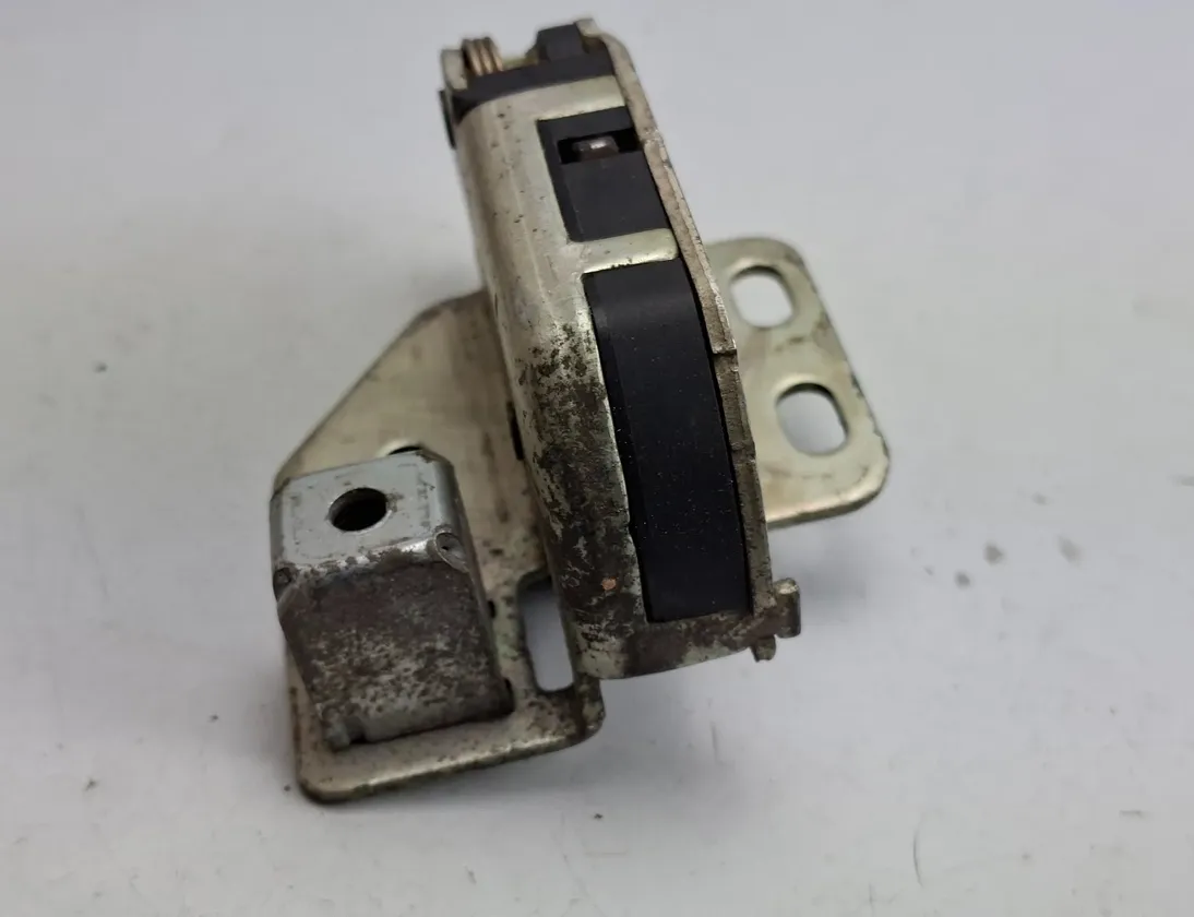 MERCEDES-BENZ Sprinter 1 generation (903) (1995-2006) Aizmugurējo kreiso durvju slēdzene A9067401135 33501787