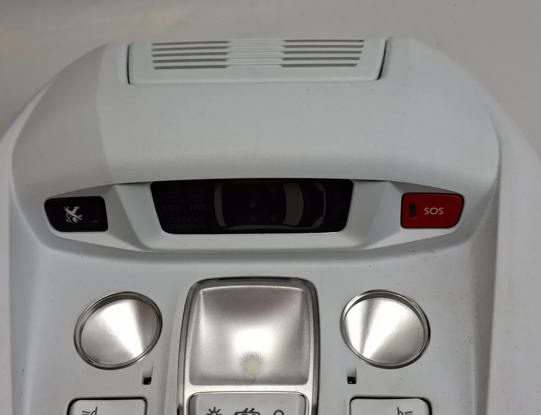 PEUGEOT 3008 2 generation (2017-2023) Освещение салона 9825946880,96781446PR,9814588977 33557430