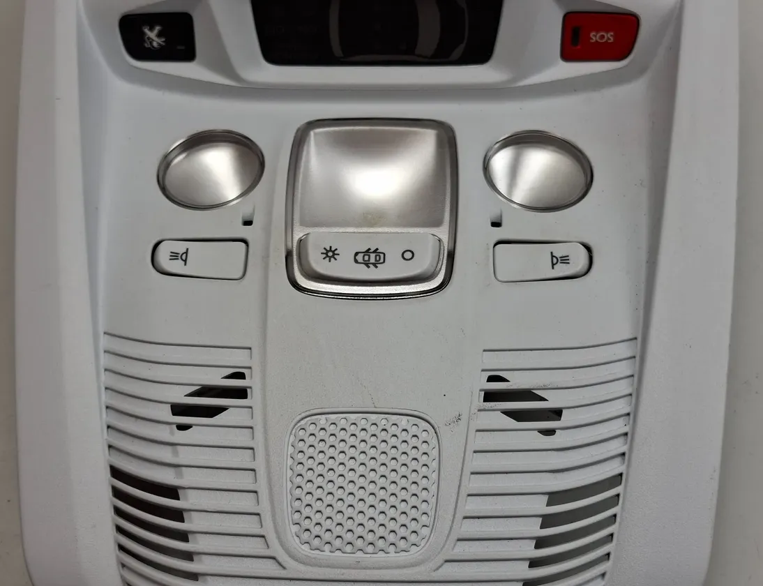 PEUGEOT 3008 2 generation (2017-2023) Освещение салона 9825946880,96781446PR,9814588977 33557430