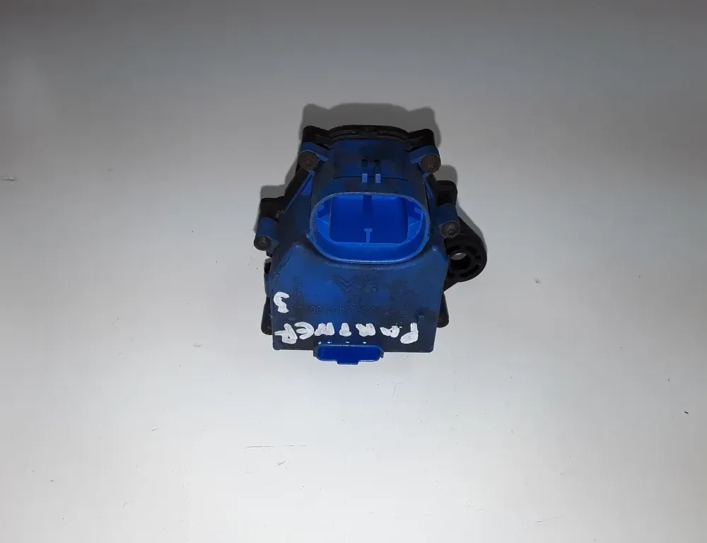 CITROËN Berlingo 2 generation (2008-2023) Блок управления охлаждающим вентилятором 9662240180 34223108