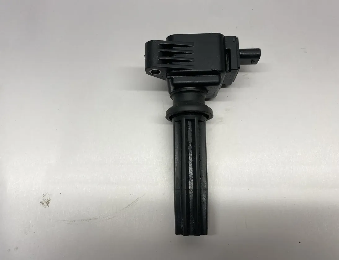 FORD USA Mustang 6 generation (2014-2024) Augstsprieguma aizdedzes spole CM5E12A366BC,CM5E-12A366-BC 20493855