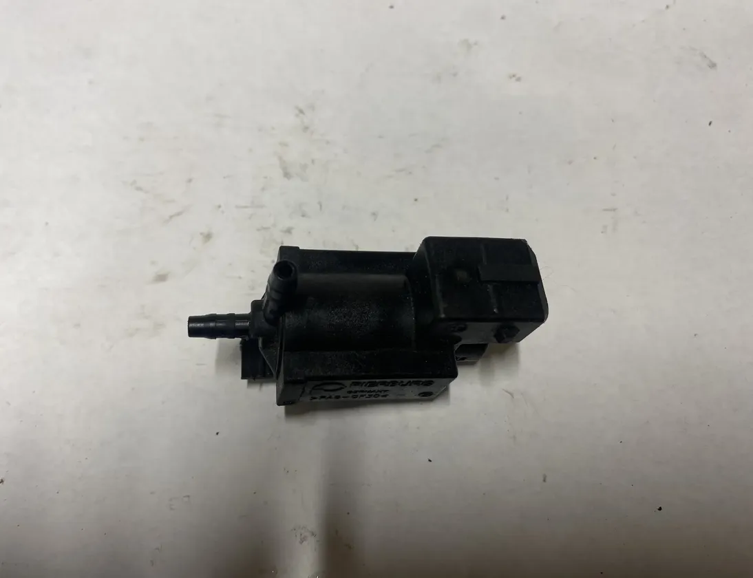 BMW X5 F15 (2013-2018) Vakuuma vārsts 70231800,16T313,12V,7810831 23077591