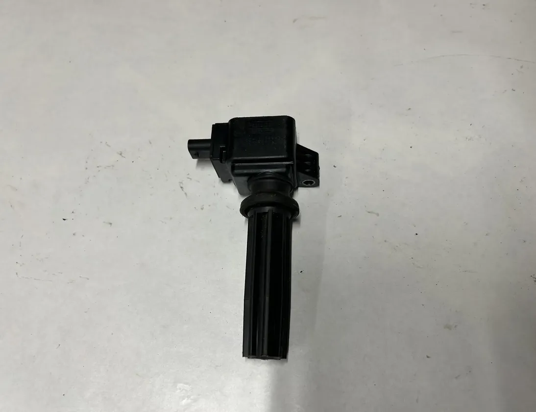 FORD USA Mustang 6 generation (2014-2024) Augstsprieguma aizdedzes spole CM5E12A366BC,CM5E-12A366-BC 28449209