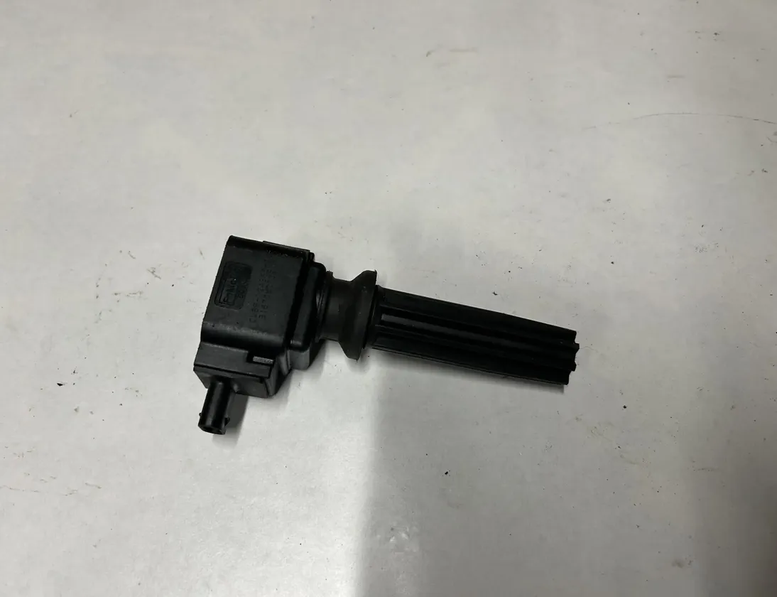 FORD USA Mustang 6 generation (2014-2024) Augstsprieguma aizdedzes spole CM5E12A366BC,CM5E-12A366-BC 28449209