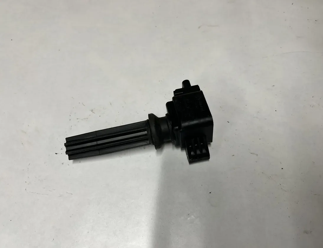 FORD USA Mustang 6 generation (2014-2024) Augstsprieguma aizdedzes spole CM5E12A366BC,CM5E-12A366-BC 28449209