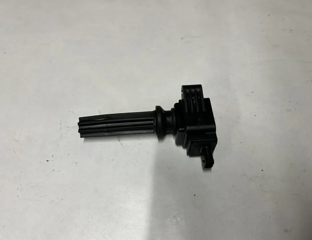 FORD USA Mustang 6 generation (2014-2024) Augstsprieguma aizdedzes spole CM5E12A366BC,CM5E-12A366-BC 28449209