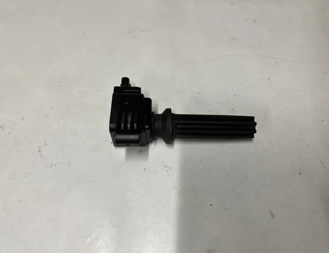 FORD USA Mustang 6 generation (2014-2024) Augstsprieguma aizdedzes spole CM5E12A366BC,CM5E-12A366-BC 28449227