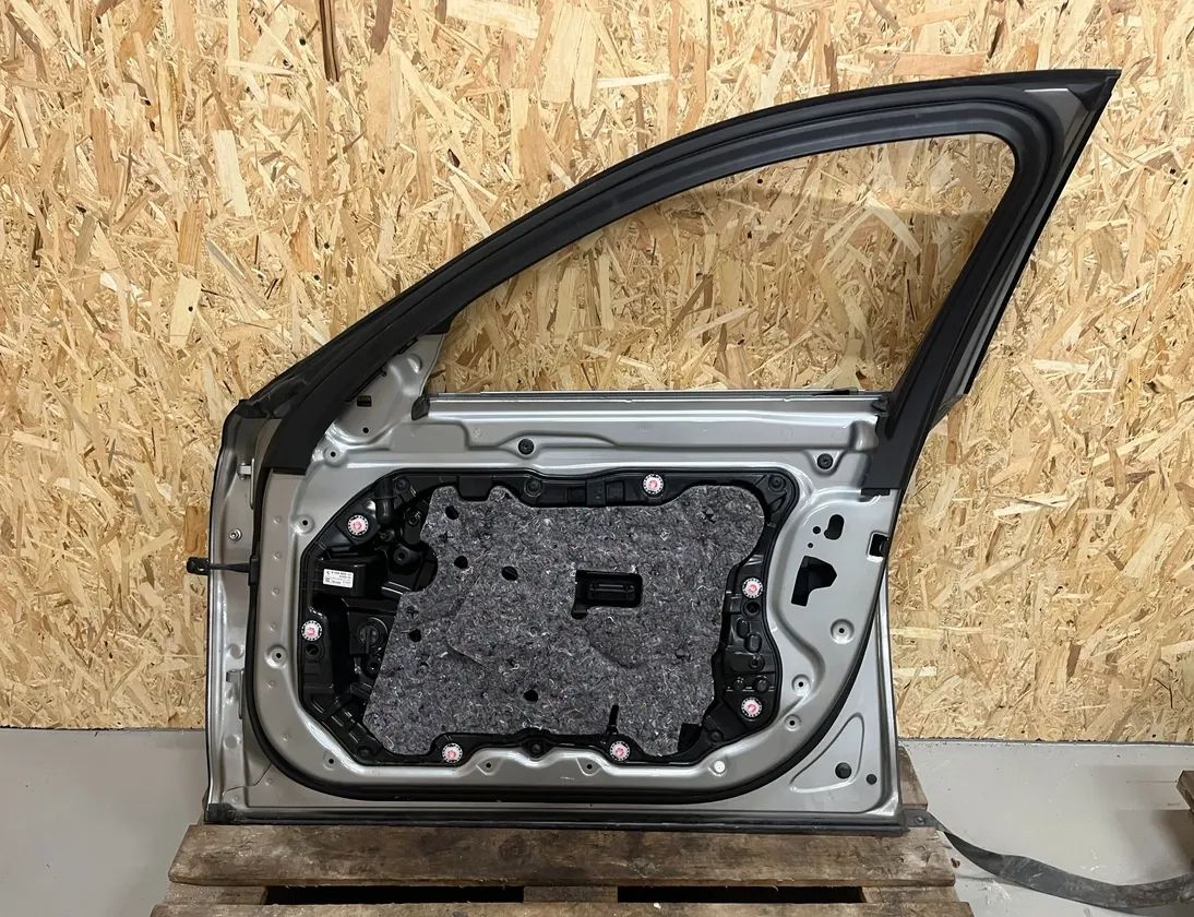 BMW 7 Series G11/G12 (2015-2023) Передняя правая дверь 9466840,41517423700,7423700 33610885