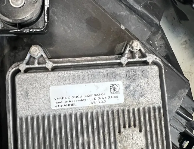 TESLA Model X 1 generation (2015-2024)  Комплект передних частей 34139235