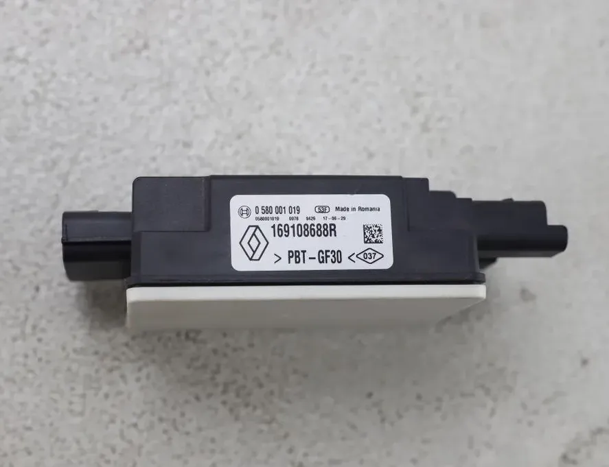 NISSAN Qashqai 2 generation (2013-2023) Degvielas sūkņa vadības bloks (FPS) 169108688R 33273933