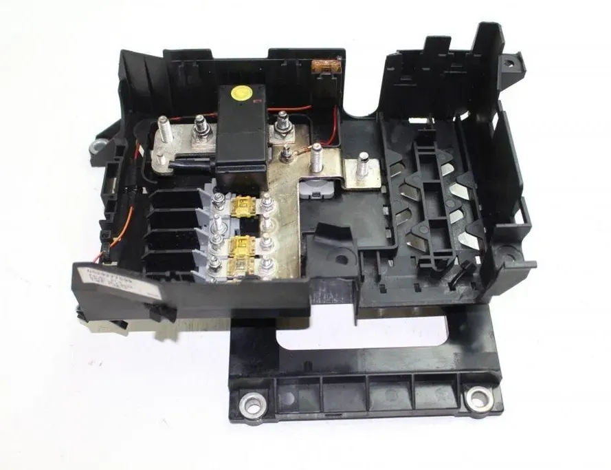 VOLKSWAGEN Touareg 1 generation (2002-2010) Drošinātāju kārba 7L0937548 33274275