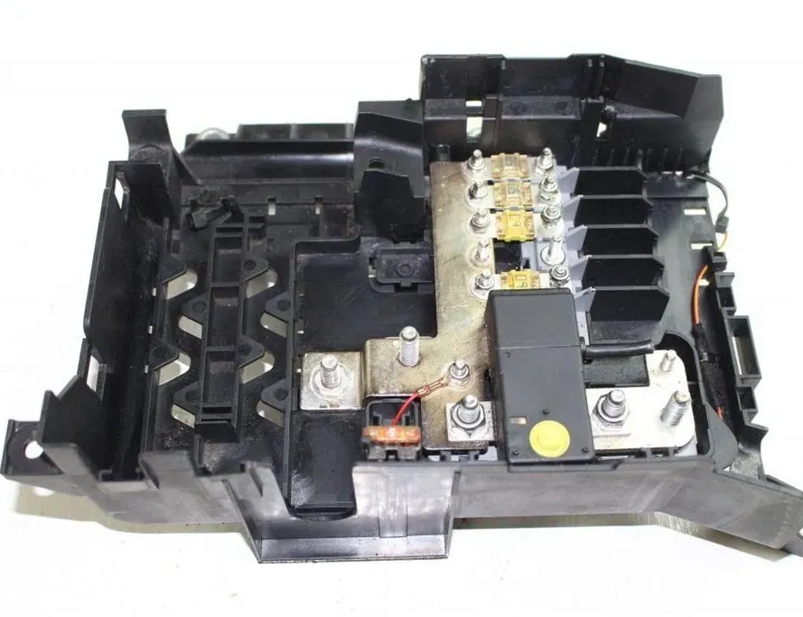 VOLKSWAGEN Touareg 1 generation (2002-2010) Drošinātāju kārba 7L0937548 33274275