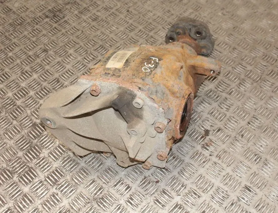 BMW 3 Series F30/F31 (2011-2020) Aizmugurējais reduktors 7612166 33274325