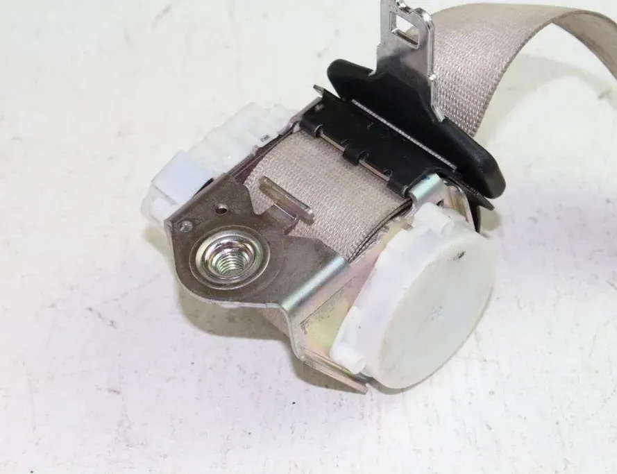 BMW 5 Series F10/F11 (2009-2017) Rear Middle Seatbelt 34048321,9163244 33277720