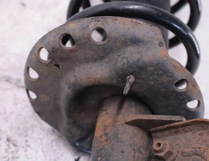 LAND ROVER Range Rover Evoque L538 (1 gen) (2011-2020) Амортизатор передний правый BJ3218K001AD 33280052