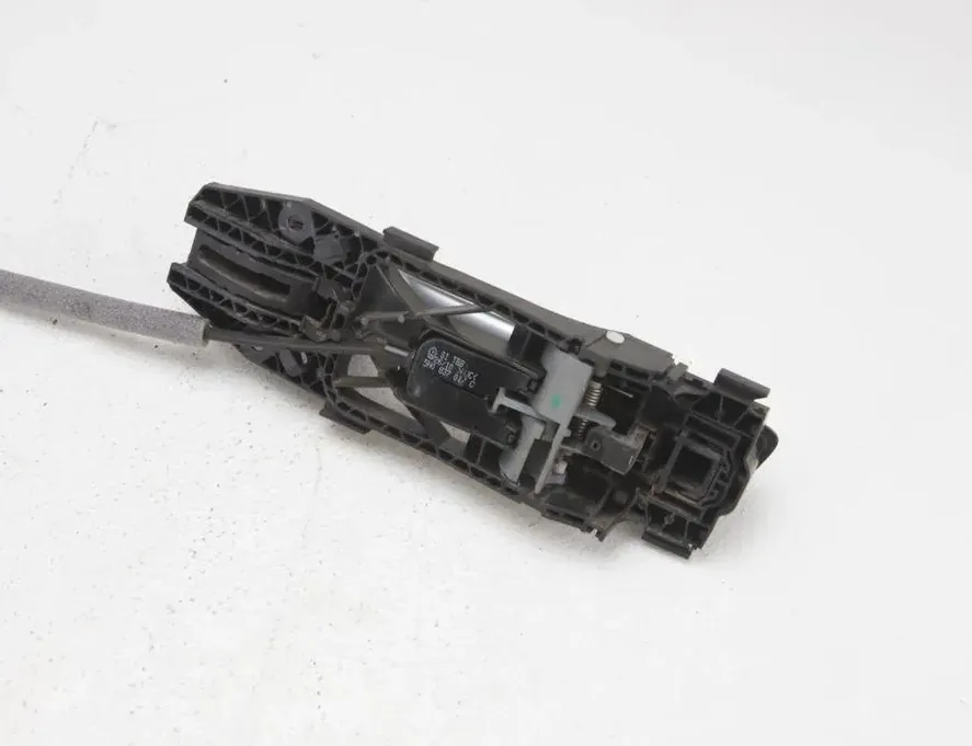 VOLKSWAGEN Golf 8 generation (2019-2023) Rear right door outer handle 5N0837017C 33284095