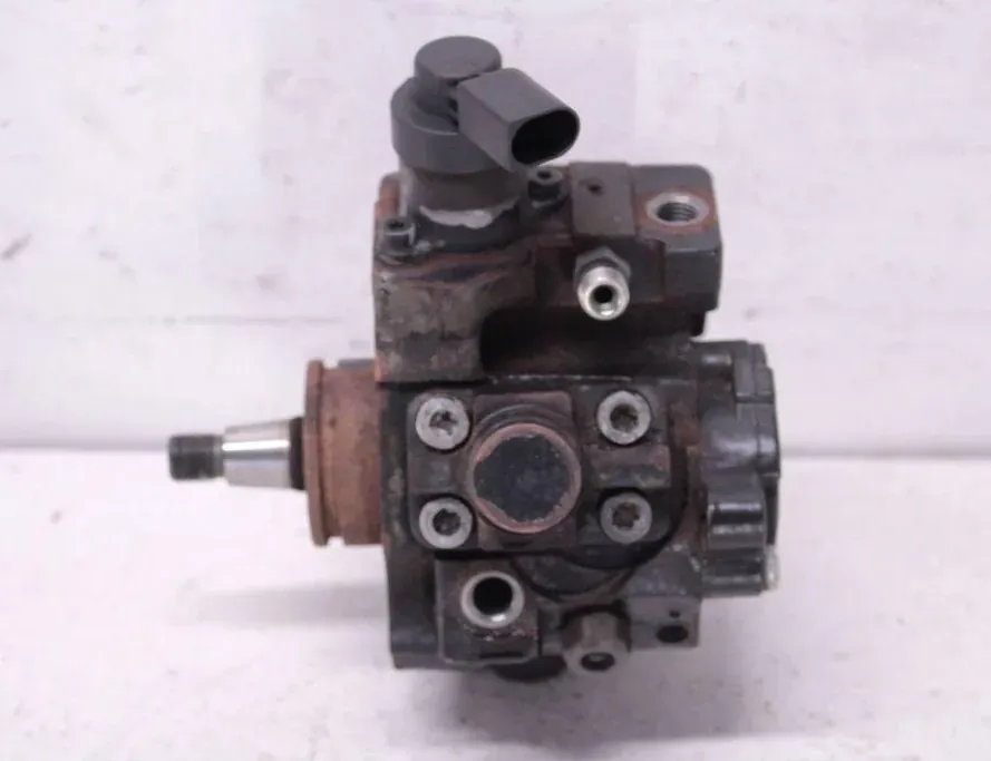 AUDI A6 C6/4F (2004-2011) Degvielas sūknis 059130755S,0445010154 33284395