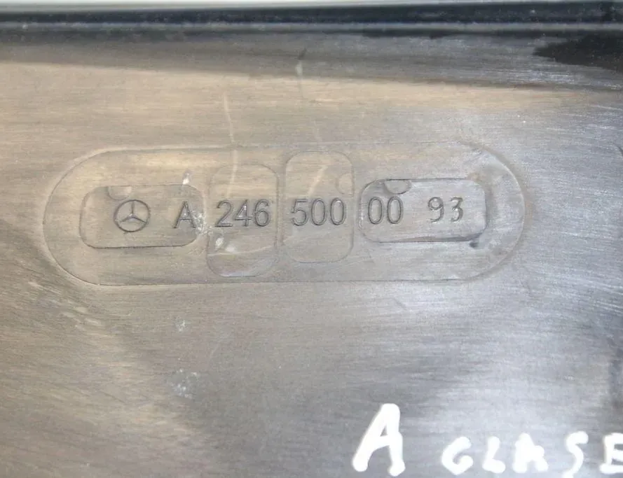 MERCEDES-BENZ A-Class W169 (2004-2012) Dzinēja dzesēšanas ventilators/difuzors A2465000093,3136613377 33290007