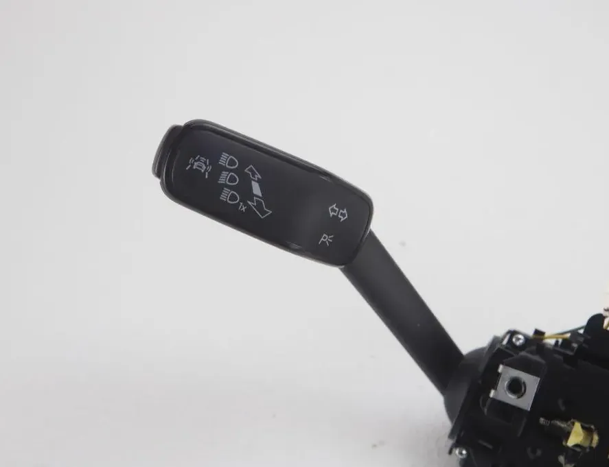 VOLKSWAGEN Golf 8 generation (2019-2023) Подрулевой переключатель 5Q0953507AG 33290599