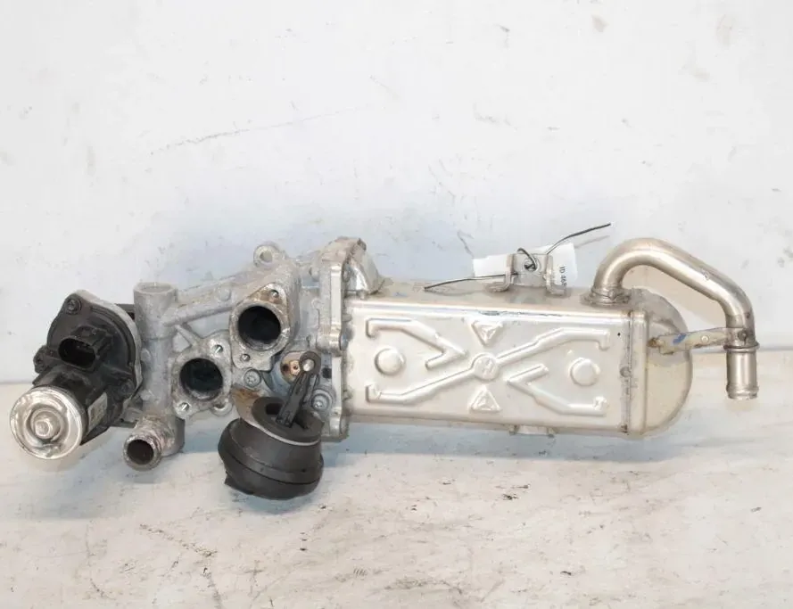 VOLKSWAGEN Caddy 3 generation (2004-2015) Охладитель Eгр 03L131512CF 33297882